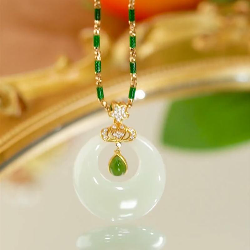 Nb nbn Influencer ขายร้อน Niche Design Water Drop ปลอดภัยหัวเข็มขัดจี้สร้อยคอหญิง High-End High-End 