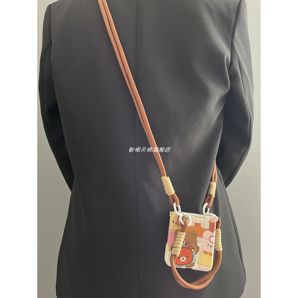 LUSHUO เคสโทรศัพท์สําหรับ Samsung Galaxy Z Flip 7 6 5 4 3 ค้นหา N3 N2 FLIP หมีน่ารัก PC ปกหลังพร้อมจี้โซ่สําหรับ findn2 3 พลิกค้นหา N2 n3 พลิก Z6 Flip5 Flip7 Mix Flip - รูปที่ 4