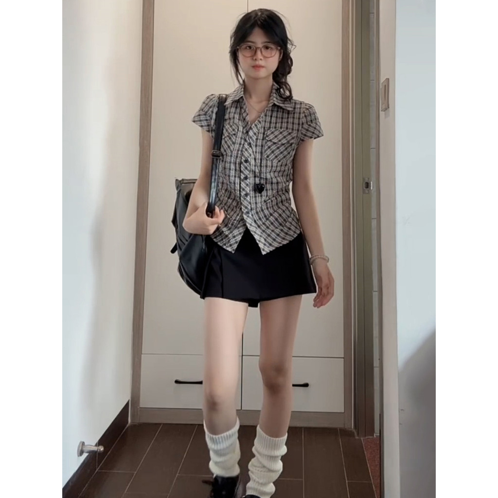 VaVa【ในสต็อก】เสื้อเชิ้ตแขนสั้นผู้หญิงฤดูร้อนปี 2025 แบบใหม่ เหมาะสำหรับโอกาสสำคัญ เสื้อเชิ้ตตัวเล็ก เสื้อเชิ้ตสไตล์ฝรั่ง - รูปที่ 2
