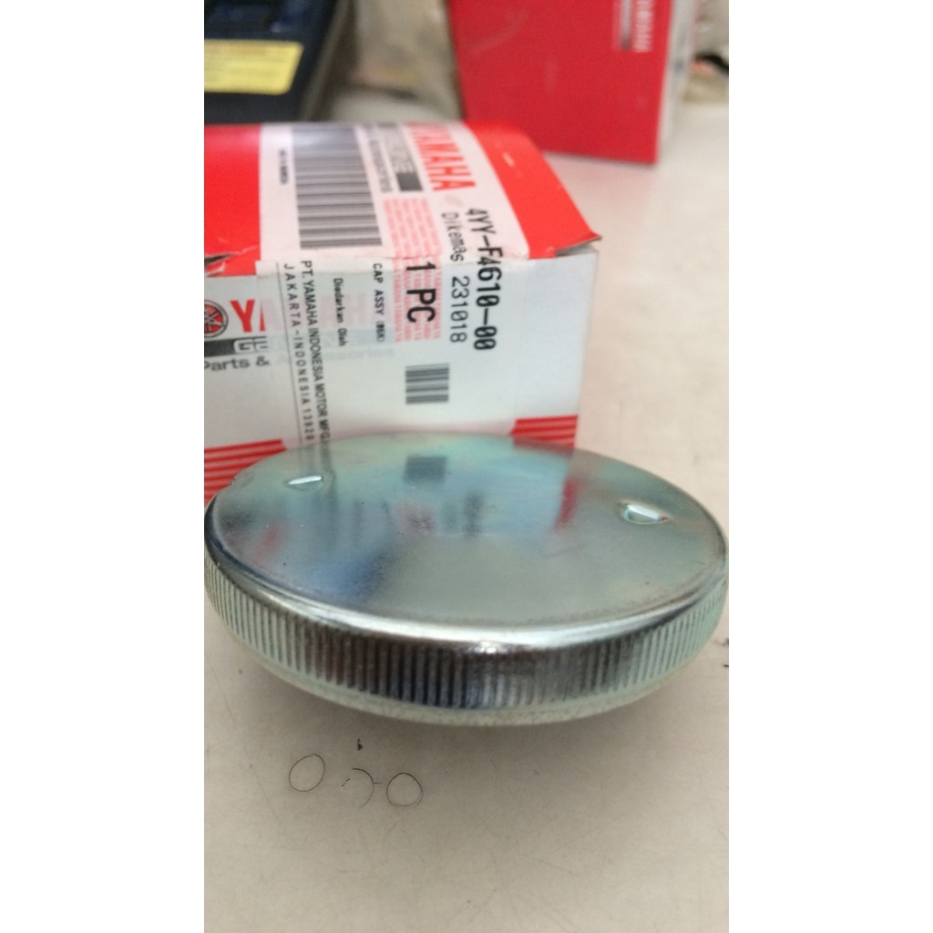 CAP ASSY / FUEL TANK CAP YAMAHA BEBEK / MATIC / MIO / VEGA / JUPITER ORIGINAL YGP 4YY-F4610-00