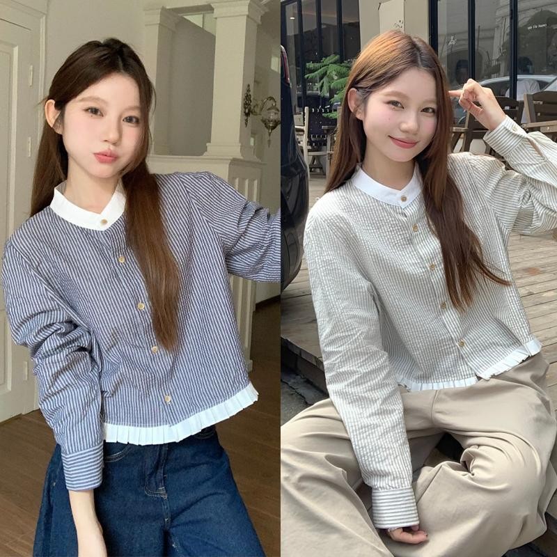 เสื้อเชิ้ตลายทางผู้หญิง เสื้อคอกลมแขนสั้น ดีไซน์จีบ เข้าได้หลายแบบ สไตล์เกาหลี หวานๆ มีให้เลือก 2 สี#w594