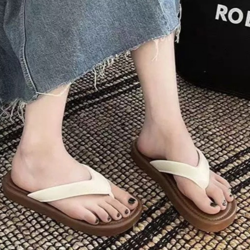 icy..fashion รองเท้าแตะหูคีบ ยางPVC พื้นหน้า 2.5ซม สีเรียบ  มี2สีให้เลือก สำหรับผู้หญิง X154 - รูปที่ 6