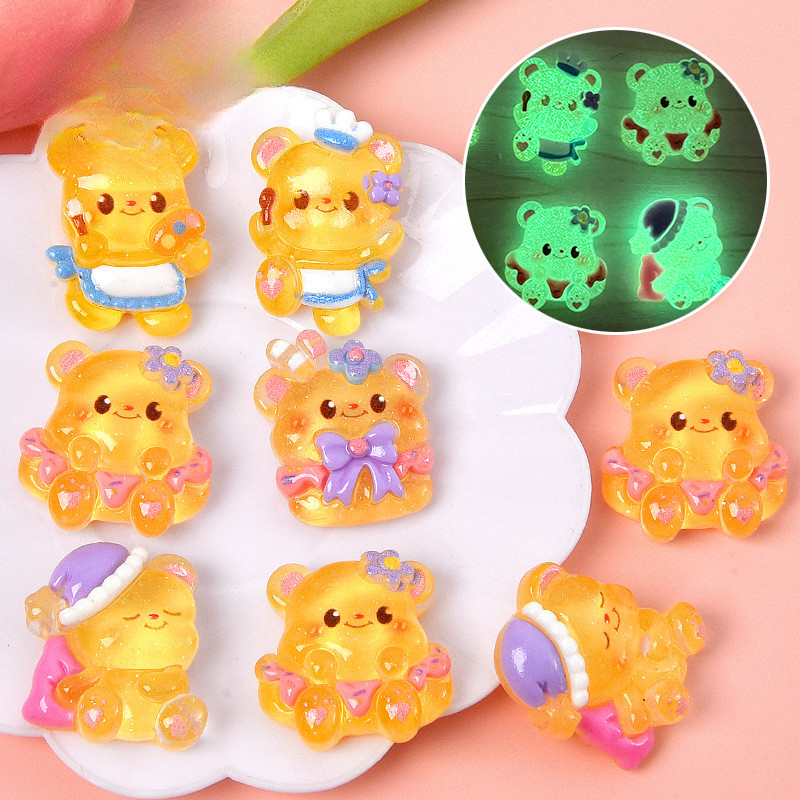 10 ชิ้น Luminous Butter Bear เรซิ่น Charms สําหรับ DIY (2-143)
