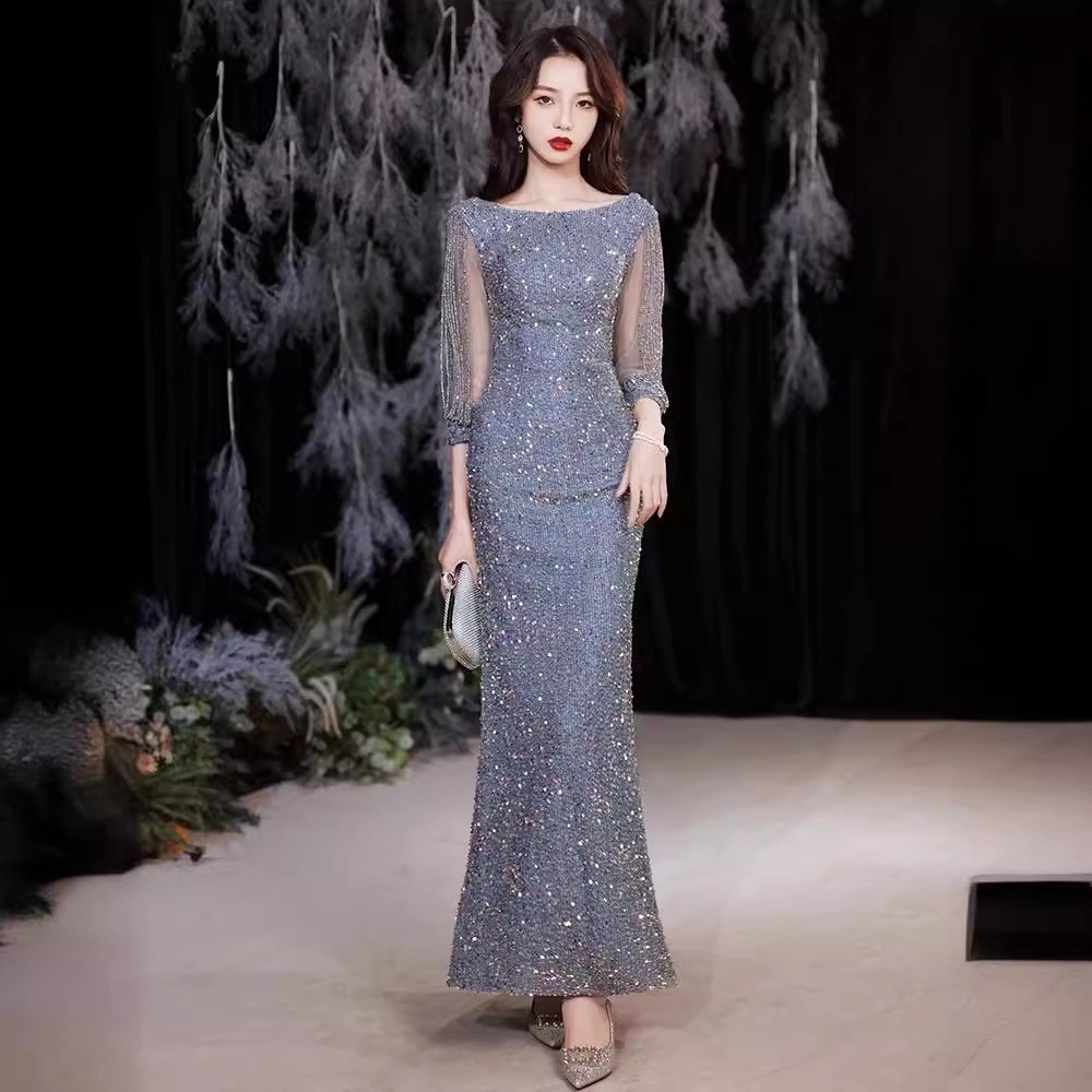 Blue Sequins จัดเลี้ยงชุดราตรีแฟชั่นรอบคอลูกปัดพู่ Slim-fit Fishtail โฮสต์ชุดอาหารค่ําประจําปีวันเกิด Party ชุดอย่างเป็นทางการ