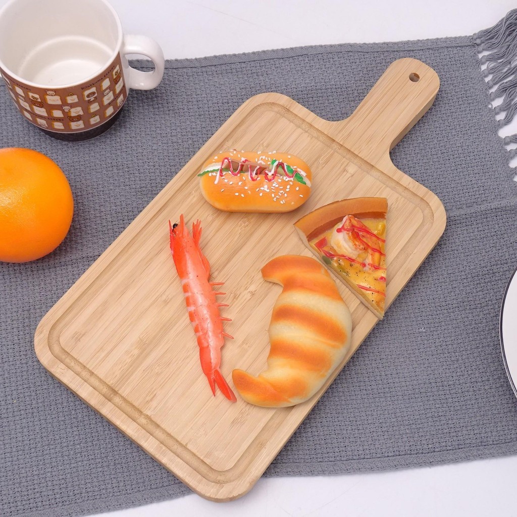 ถาดไม้สำหรับพิซซ่า ถาดพิซซ่า ไม้ยางพารา มีด้ามจับ Solid wood pizza ตัวไม้เนื้อเเข็ง เเข็งเเรง ไม่หักง่าย ไม้เนื้อแข็ง