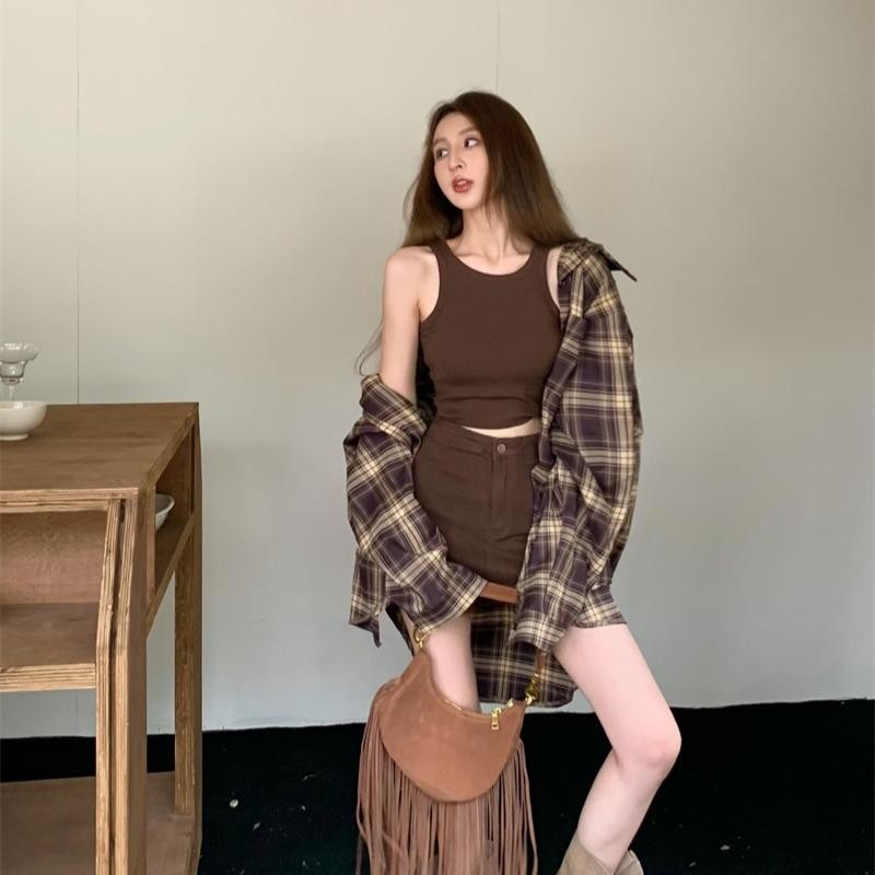 เสื้อแขนยาวผู้หญิง Shirt plaid เสื้อเชิ้ตแขนยาวลายสก๊อต ทรงเบสิคใส่คลุมแมตช์หรือใส่เดี่ยวๆก็ชิคค#W457Clothing Lady