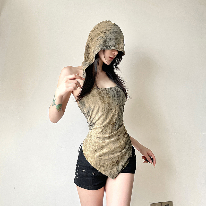 สไตล์ที่รกร้างว่างเปล่าของผู้หญิง tattered backless มีฮู้ดเสื้อยืดแขนกุดชายไม่สม่ําเสมอด้านบน