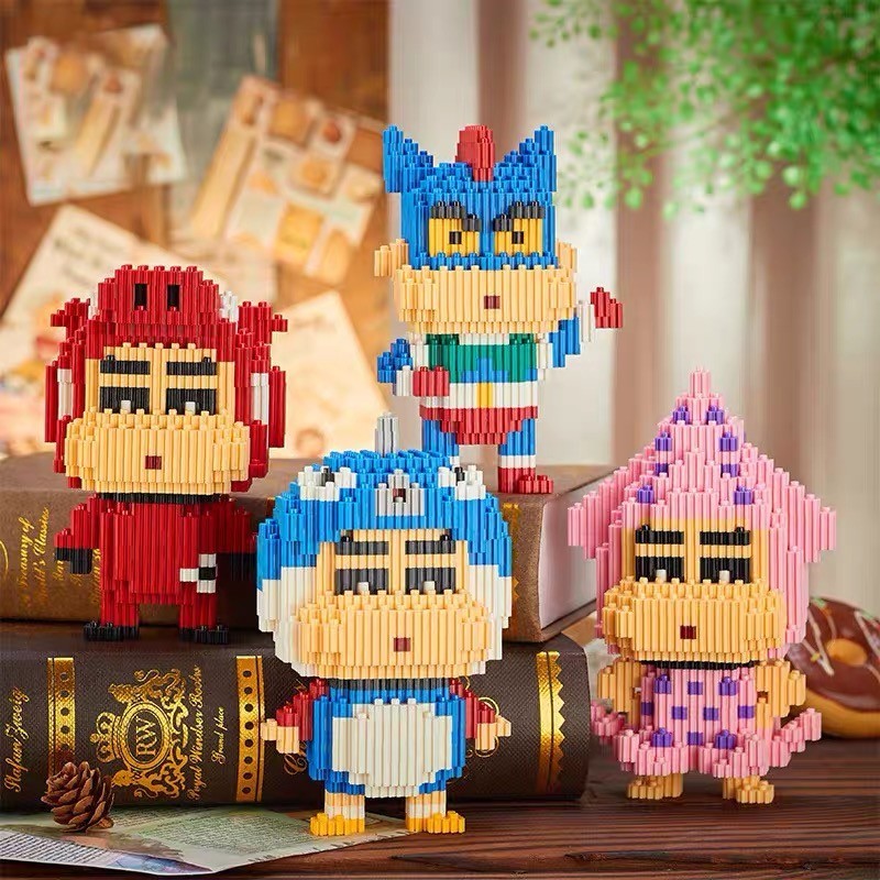 ของเล่นตัวต่อ Crayon Shin-chan บล็อกอาคาร เลโก้ตัวน้อย ของขวัญสำหรับเด็ก