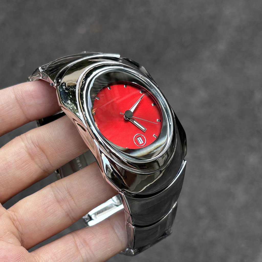 นาฬิกาผู้ชาย y2k นาฬิกาควอทซ์ไม่สม่ําเสมอแนวโน้มแฟชั่น High-end Ins Niche Design นาฬิกาข้อมือ causal กีฬาผู้ชายควอตซ์