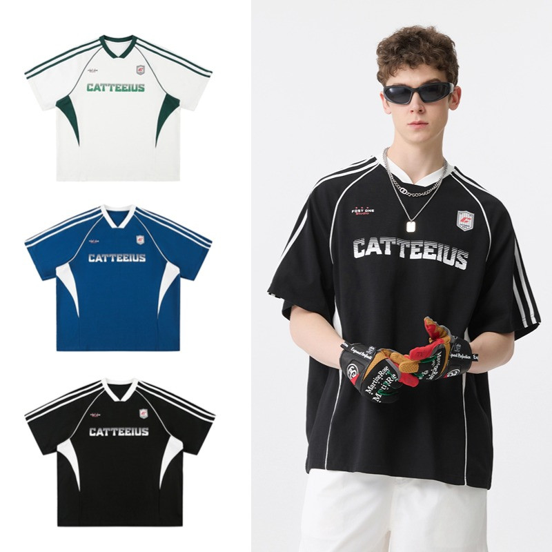 SUIKONE ซุยโคเนะ เสื้อยืดแขนสั้น ลายทางสปอร์ตสไตล์ฮิปสเตอร์อเมริกัน ทรงหลวม ไม่จำกัดเพศ สําหรับฤดูร้อน