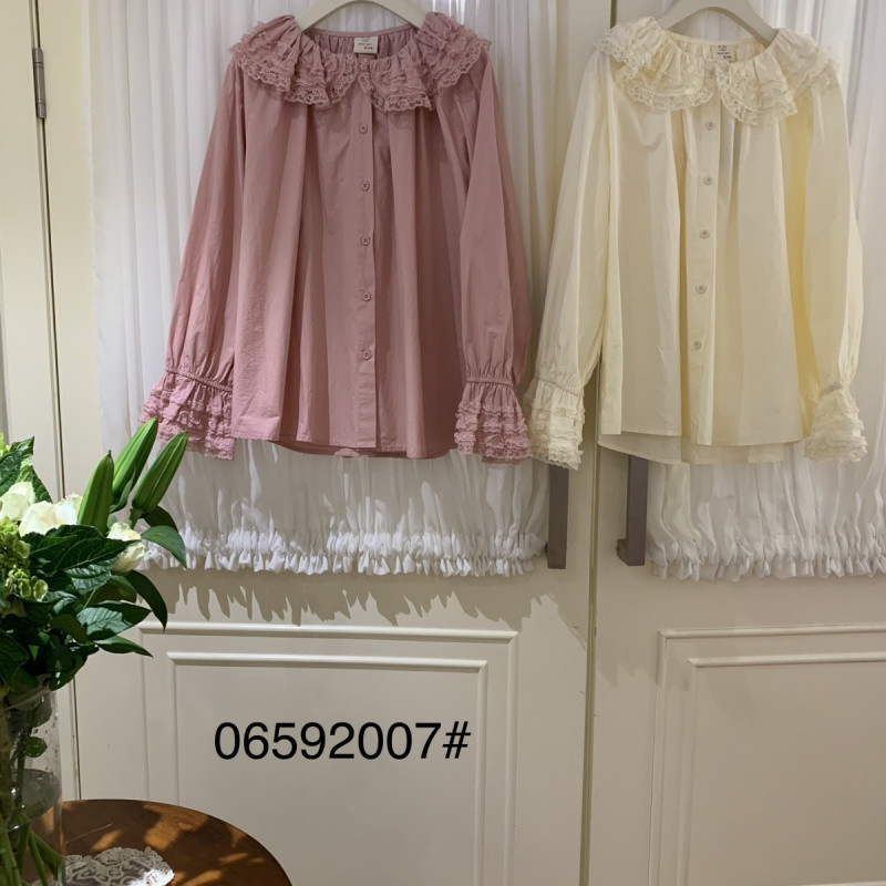 เสื้อแขนยาวผู้หญิง สไตล์โมริ ฤดูใบไม้ร่วง ลายตุ๊กตาลูกไม้