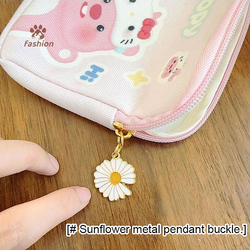 SANRIO [แฟชั่น] 1ชิ้นมินิเครื่องสําอางกระเป๋าใส่เหรียญกระเป๋าของขวัญ น่ารัก ซานริโอ สวัสดี คิตตี้ การ์ตูนผู้หญิง ผ้าอนามัยแบบสอด ผ้าอนามัยถุงเก็บ {ไทย}