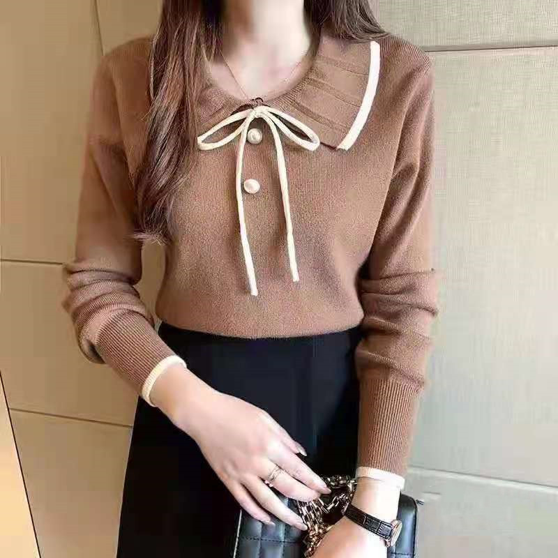 เสื้อตัวในคอตุ๊กตาแมทช์ลุคง่ายแบบใหม่ฤดูใบไม้ผลิและฤดูใบไม้ร่วงเสื้อสเวตเตอร์สวมหัวแขนยาวหวานสำหรับผู้หญิง