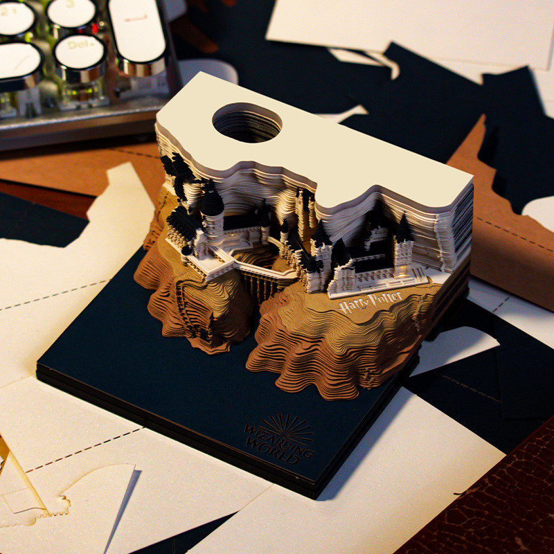 [G-Plus Studio] 2025 ปฏิทิน Harry Potter สินค้าปราสาทฮอกวอตส์ 3d สามมิติแกะสลักกระดาษ Hand-Tear Notepad ของขวัญสร้างสรรค์