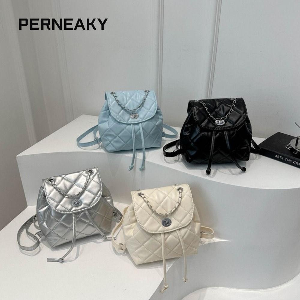 Perneaky กระเป๋าเป้สะพายหลังผู้หญิง, กระเป๋าเป้โซ่สีทึบหนัง PU, สายสะพายไหล่สบายกระเป๋าสะพายความจุขนาดใหญ่นักเรียน