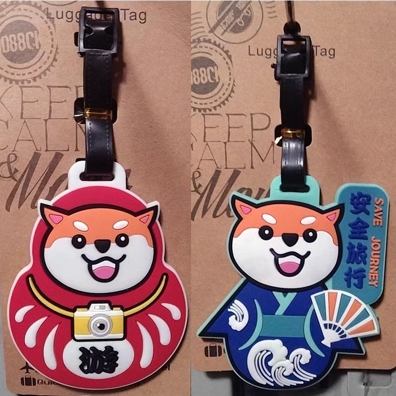 การ์ตูนอะนิเมะสุนัขกระเป๋าเดินทางแท็กน่ารัก Corgi Shiba Inu Akitas กระเป๋าเดินทาง ID ผู้ถือที่อยู่ Pendent แบบพกพา Boarding Baggage ป้าย
