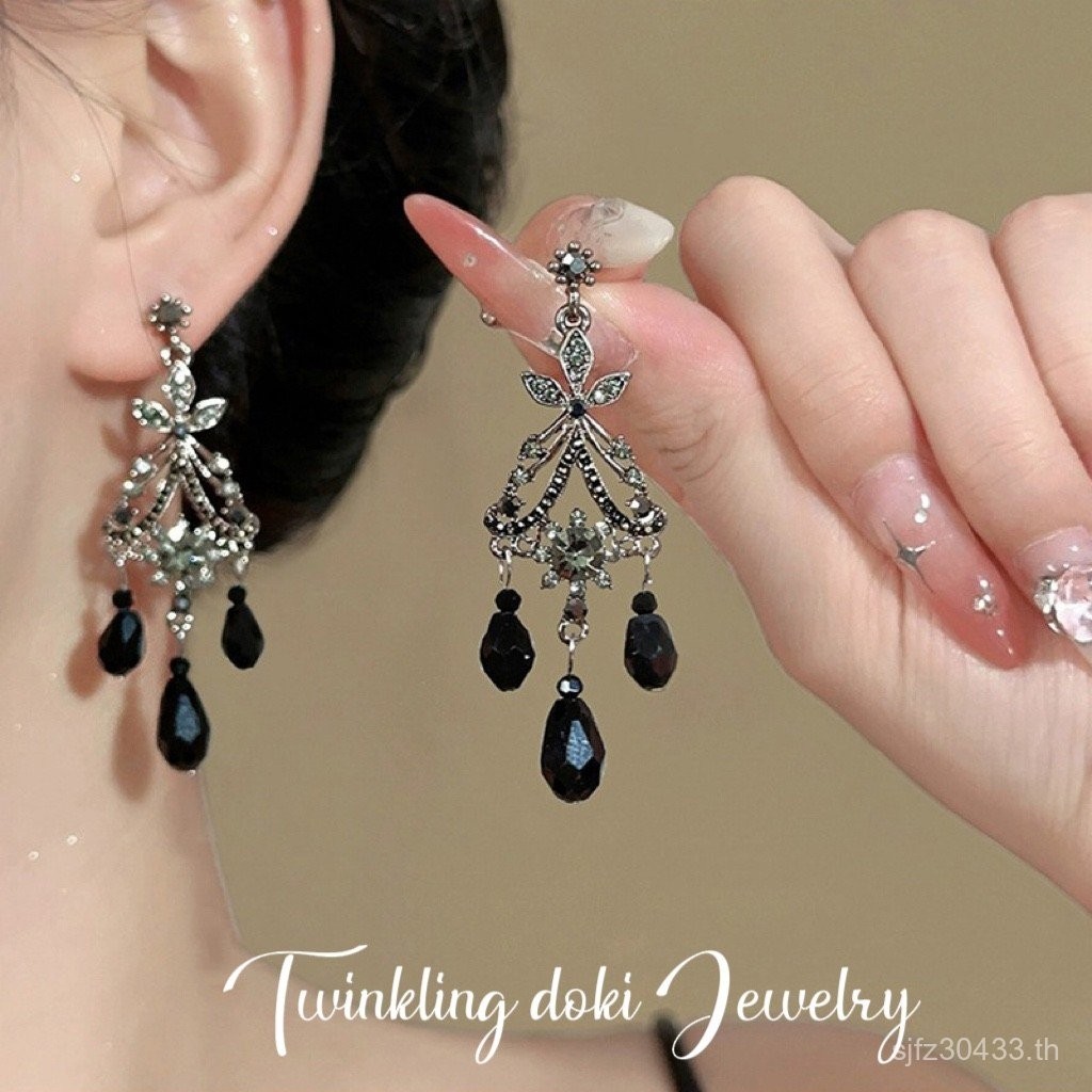 สร้อยคอมินเนโตะรูปคลิป สไตล์หรูหราคลาสสิก เพิ่มเสน่ห์ด้วยคริสตัล ออกแบบตามสไตล์ย้อนยุคสำหรับสตรี สีด