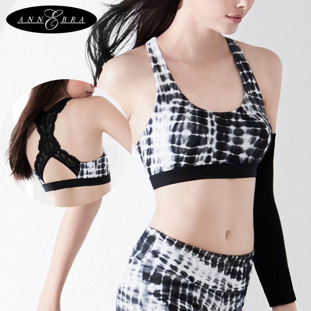 Annebra Athleisure สปอร์ตบรา ไร้โครง มีฟองน้ำ เล่นโยคะใส่วิ่ง Sport Bra Medium Support รุ่น AC7-011