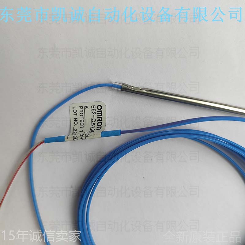 E52-CA10AE-N 2M พร้อมสต็อก OMRON เซ็นเซอร์อุณหภูมิ Thermocouple Wire ตรง Out Type  3.2 มม.