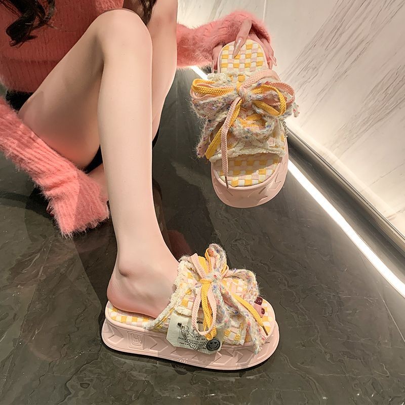 รองเท้าแตะผ้าใบผู้หญิง ทรงใหม่น่ารักสำหรับวัยทันสมัย เหมาะสำหรับสวมใส่กลางแจ้งในฤดูร้อน