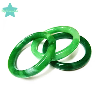 [BigHouseSea] สร้อยข้อมือหยกเทียมสีเขียวผู้หญิงวินเทจรอบสร้อยข้อมือสุภาพสตรีเครื่องประดับของขวัญใหม่