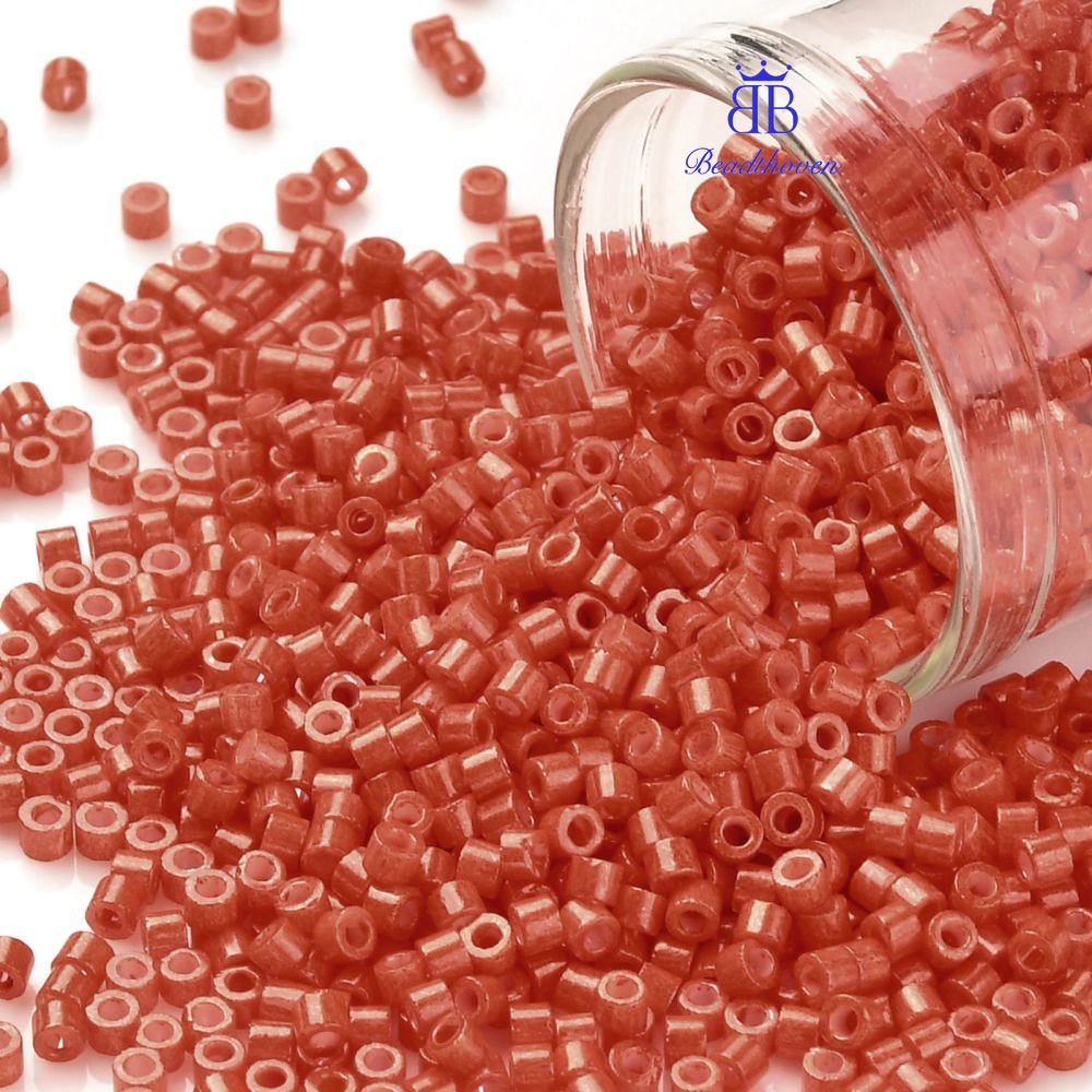 10g กระบอกเมล็ดลูกปัดทึบแสง Colours Luster ขนาดชุด FireBrick 2x1.5 มม.: 0.8 มม.ประมาณ 888 ชิ้น/10 กร