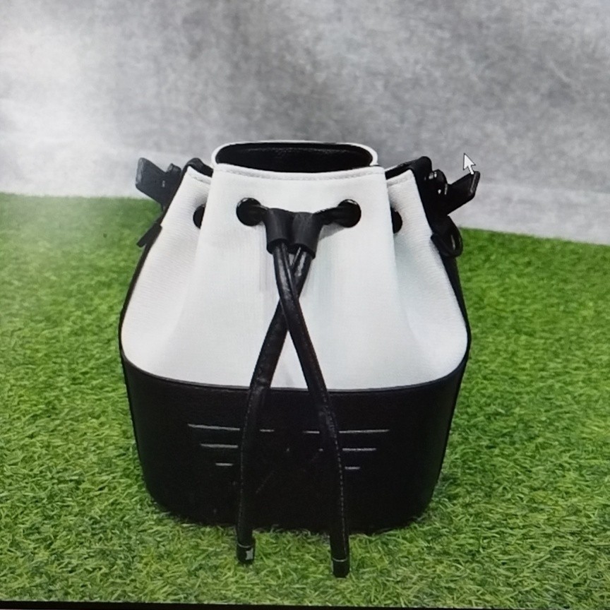 กระเป๋าถือ PXG ไหล่ 2025 Golf Sports Bucket Crossbody Bag Simple Casual Bag Women