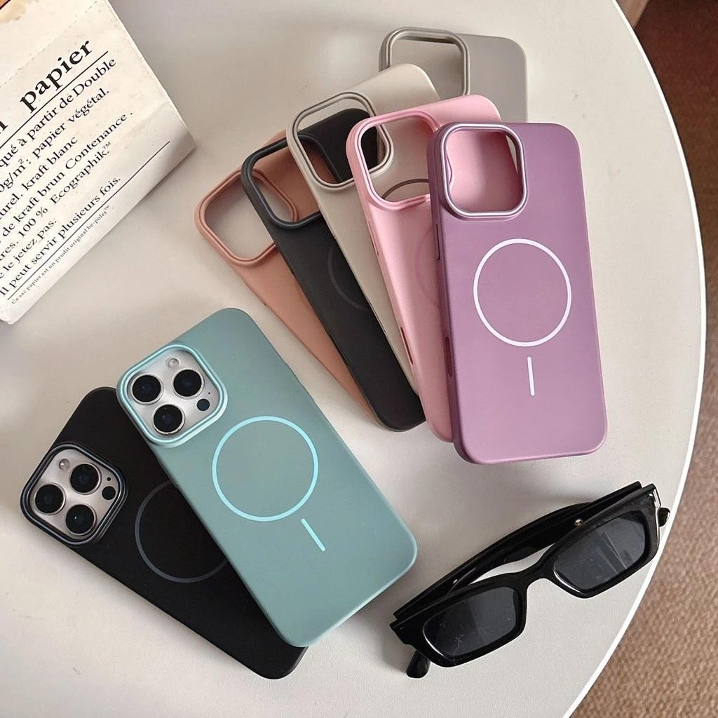 Magnetic เคสโทรศัพท์ For iPhone 16 15 14 13 12 11 Pro Max เคสไอโฟน11 เคสโทรศัพท์แม่เหล็กนุ่ม TPU สีท
