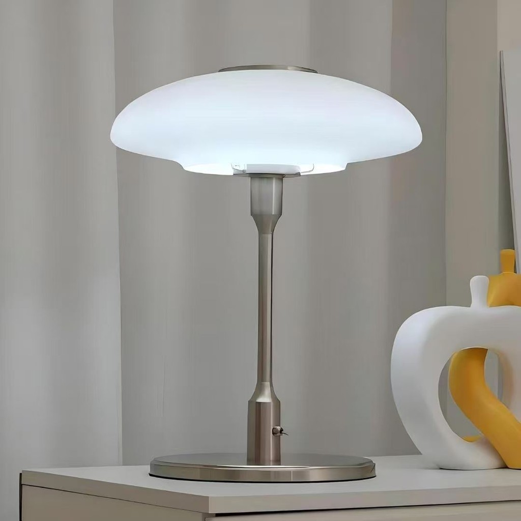 โคมไฟตั้งโต๊ะ Nordic PH5 ครีมยุคกลางเกาหลีโคมไฟตั้งโต๊ะเดนมาร์กDesigner Retro Nickel-Platedบรรยากาศโ