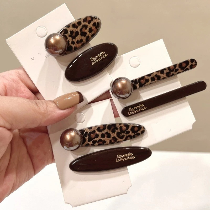 คลิปผมเสือดาวทรงกลม Hairpin ตกแต่งผมแบบBB Barrettes
