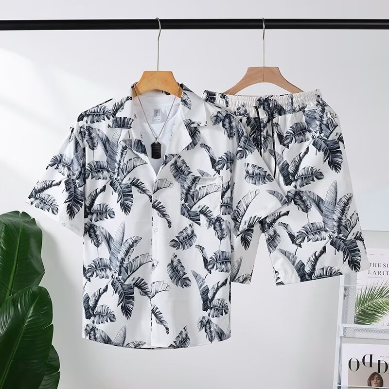 [คลังสินค้าพร้อม] เสื้อฮาวายผู้ชายแฟชั่นหลวมระบายอากาศพิมพ์เสื้อ + กางเกงขาสั้น
