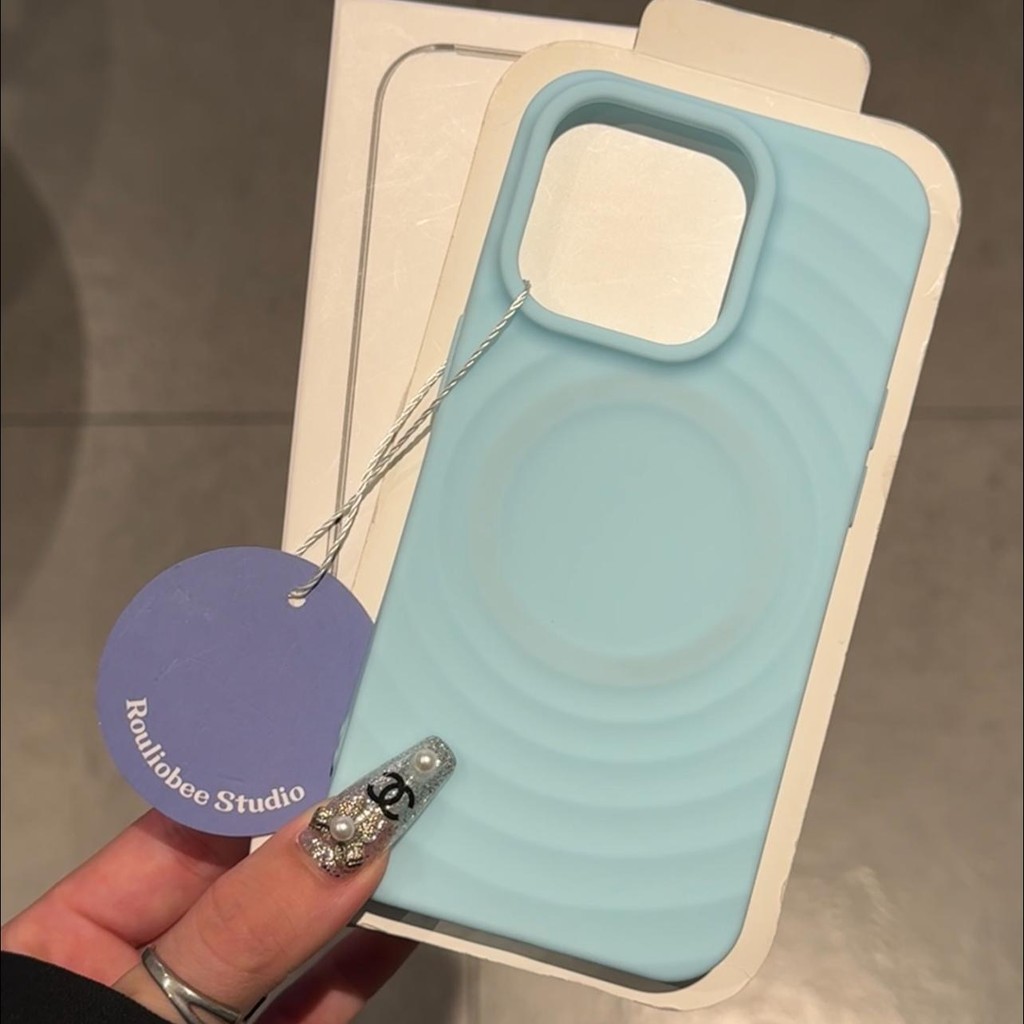 หรูหราสีทึบแม่เหล็กดูดซับลูกฟูกซิลิโคนเคสโทรศัพท์สําหรับiphone16 15 14 13 12 11 Pro MAX IXS MAX XR XSกันกระแทกป้องกันกล้องนุ่มปกหลัง