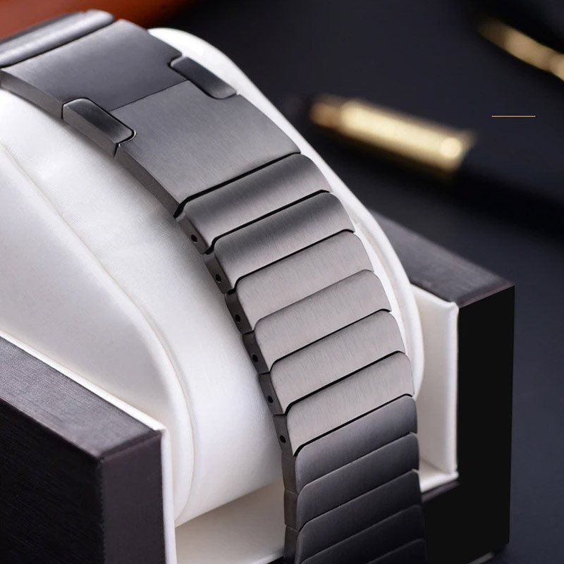 ใช้ได้กับ Huawei watch GT5 gt5pro สายคล้องสายสแตนเลสสไตล์ Porsche watch5 46mm สายเหล็กผู้ชาย