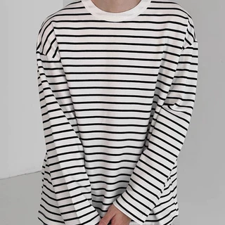 💥BECoolMan💥เสื้อยืดผู้ชายลายทางสีดำและสีขาว ระบายอากาศได้ดี ลำลอง คอกลม สีต่อ เสื้อยืดแขนยาว สไตล์เกาหลี สีดำ สีขาว
