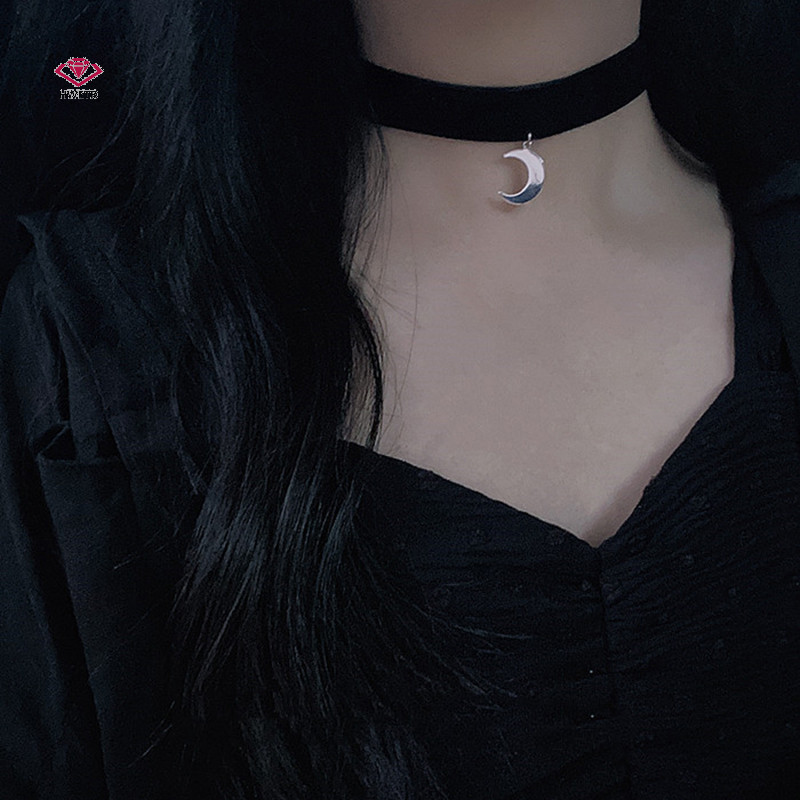 Hwetr สไตล์เกาหลีแฟชั่นสร้อยคอChokerสําหรับผู้หญิงVINTAGE Gothic Clavicle Chainจี้ดวงจันทร์สาวคอเครื่องประดับอุปกรณ์เสริมใหม่