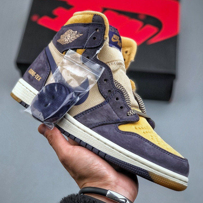 รองเท้าผ้าใบหุ้มข้อสูงair A/J 1 องค์ประกอบ Gore-Tex Sky jpurple DB2889-501