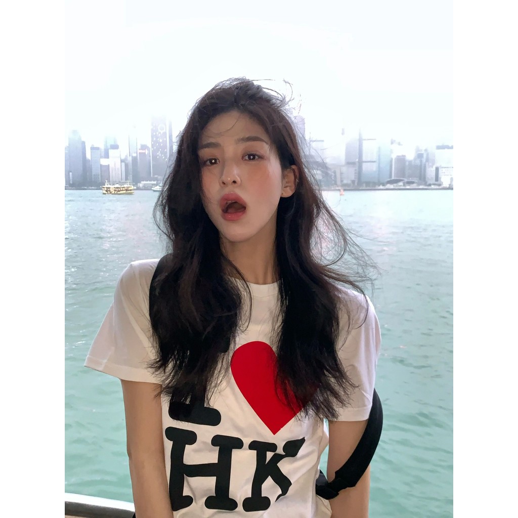 COD✅ (จัดส่งในกรุงเทพฯ) MAO Shop babytee~เสื้อยืดครอปจดหมายเซ็กซี่สีขาว “I LOVE HK” #2769