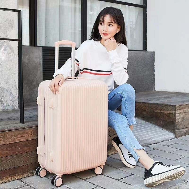 สินค้าแท้ 100%  กระเป๋าเดินทางล้อลาก เฟรมซิปรุ่น Eco Series ล้อหมุนได้ 360 องศา เข็นลื่น สบาย รับน้ำหนักได้ดี