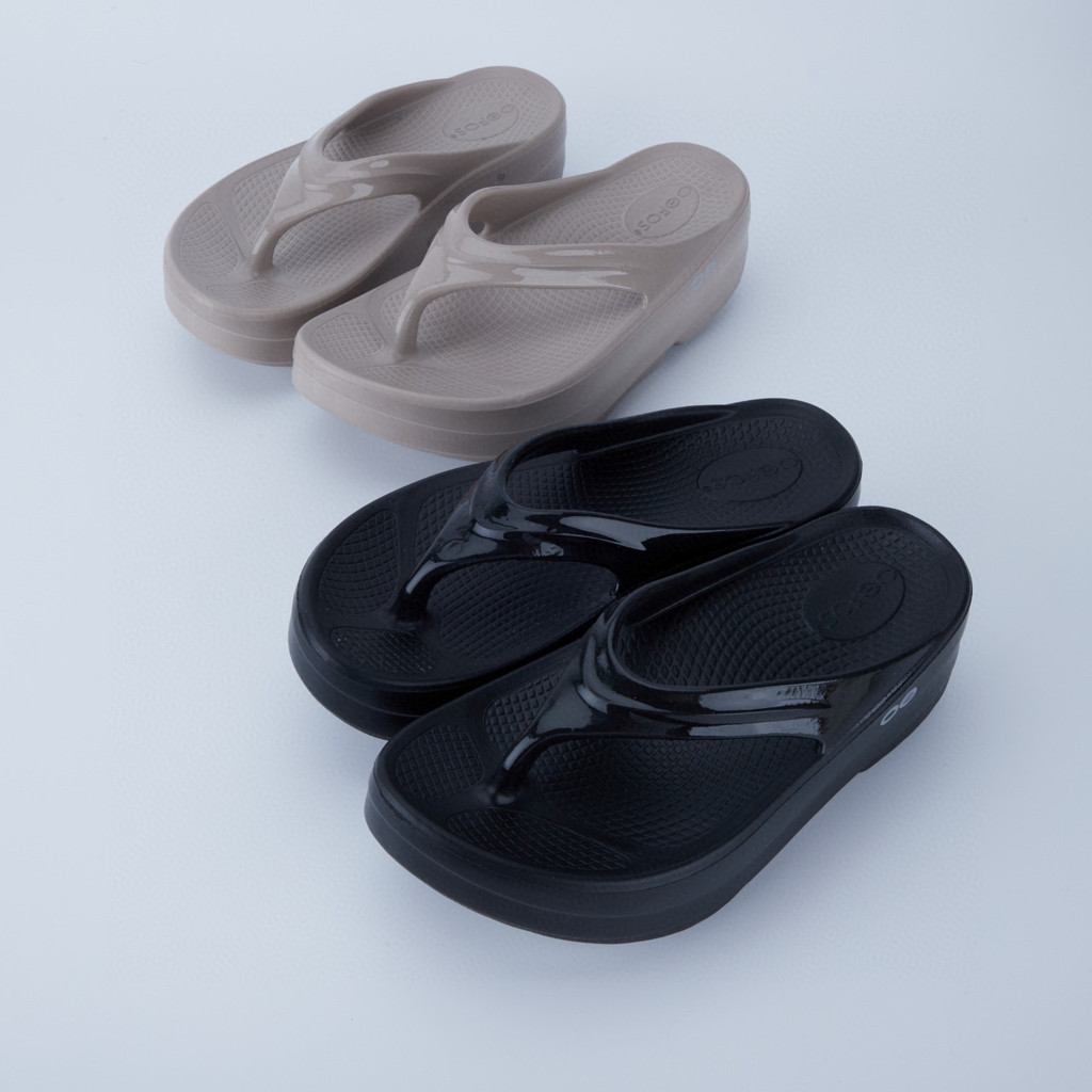 เกาหลี Ofos ฤดูร้อนกีฬารองเท้าแตะของผู้หญิงหนา Soled Flip Flops รองเท้าแตะชายหาดกันลื่น