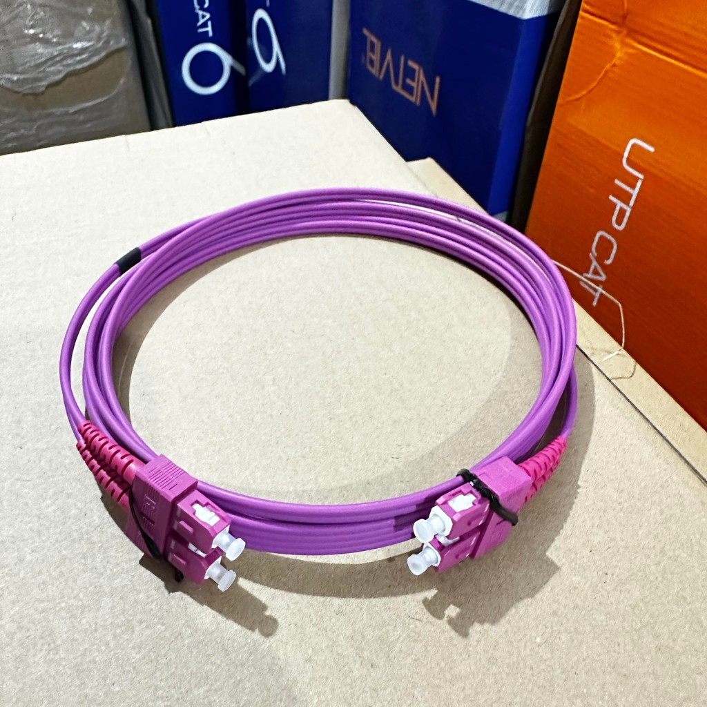 Patchcord OM4 3 เมตร SC SC multimode LSZH