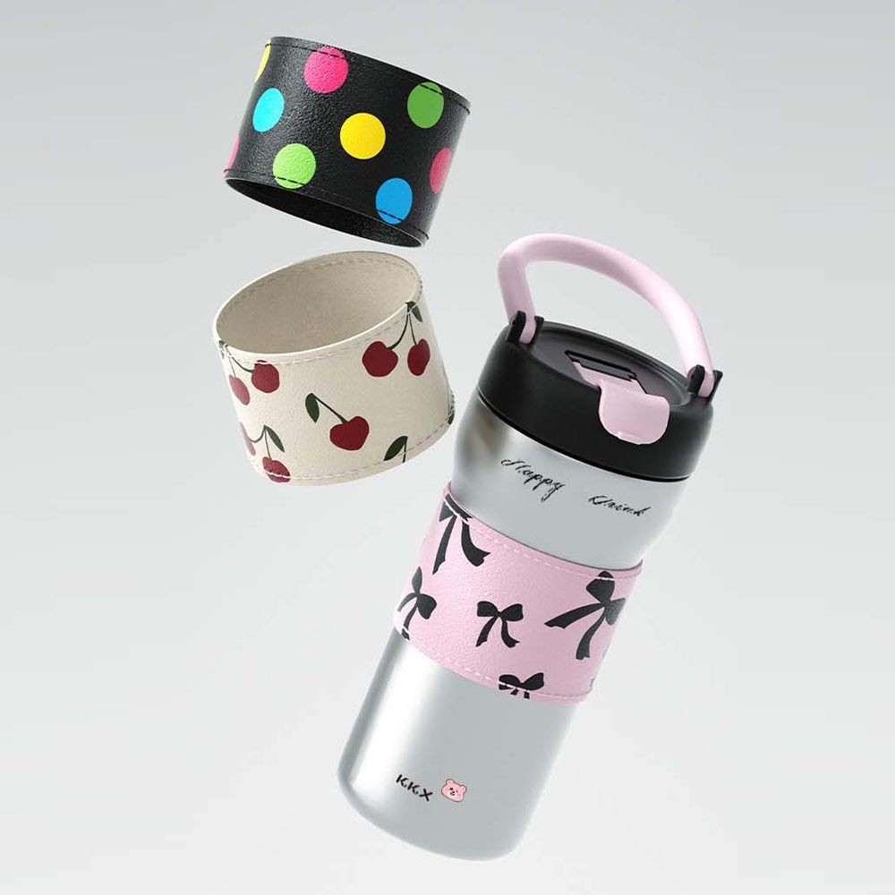 COUR ถ้วยฉนวน, ถ้วยน้ําฟางสแตนเลส 720 มล., แฟชั่นความจุขนาดใหญ่กันฝุ่นพร้อมจี้ดอกไม้นักเรียนถ้วยดื่มเดินทาง - รูปที่ 3