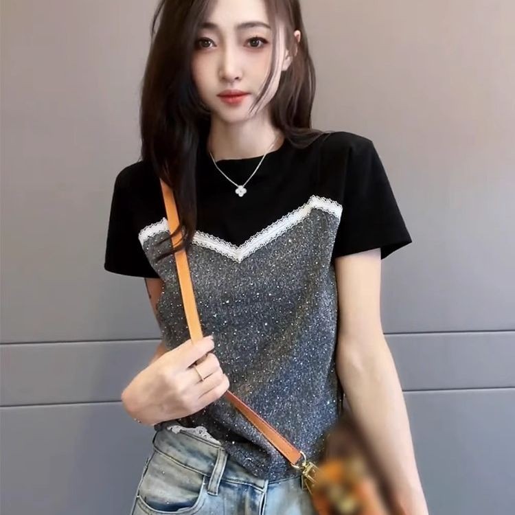 S❣️Silas Shop❣️ เสื้อยืดแขนสั้นผู้หญิงบวกขนาดพอดีหลวมเกาหลีสั้นผู้หญิงฤดูร้อนด้านบน