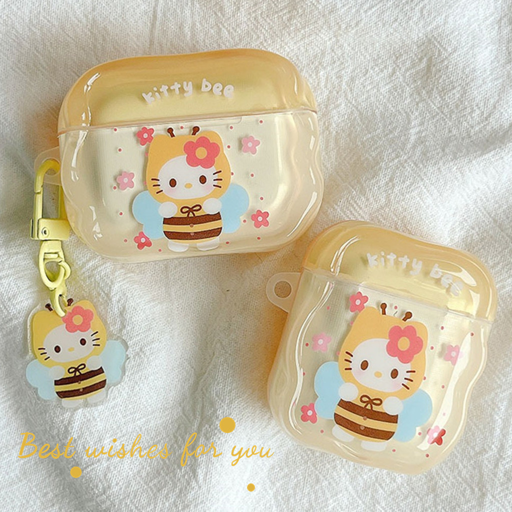 สําหรับ Airpods 4 Pro 3 2 1 น่ารัก Hello Kitty Bee การ์ตูน TPU นุ่มหูฟังบลูทูธพร้อมจี้ตกแต่งชุดหูฟังไร้สาย Earbud Anti-fall Dirt ทนฝาครอบป้องกัน