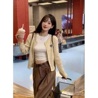 Xiaoma111 Niche callmebaby สั้นหัวใจปัก Twist ถักเสื้อสเวตเตอร์ถัก Slim-fit Slimmer ดูผู้หญิงหมายเหตุด้านนอกขนแกะ Checkered Xi DDNQ