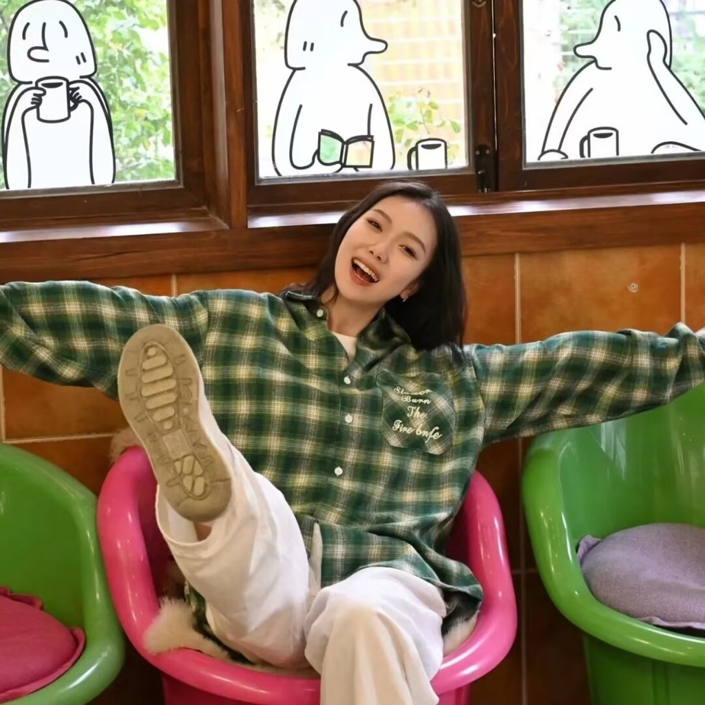 ฮั่นลู่ เสื้อเชิ้ตแขนยาวลายสก๊อตอเมริกันย้อนยุคด้านบนลําลองหลวม