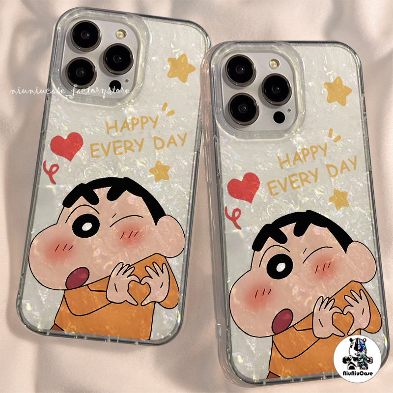 For เคสไอโฟน11 13 ลายการ์ตูน Shin-chan Pattern Case For iPhone 11 12 14 15 Pro Max X 7Plus XR เคส เปลือกหอยทะเลหลากสีสัน