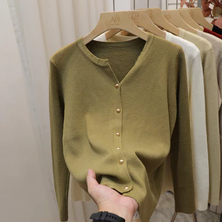Xiaoma111 เสื้อสเวตเตอร์ถักแขนยาวเสื้อแจ็คเก็ตผู้หญิงสไตล์ใหม่ฤดูใบไม้ร่วง V คอสีทึบ Simple Classy เสื้อไหมพรม Tops Match Happy JD3S