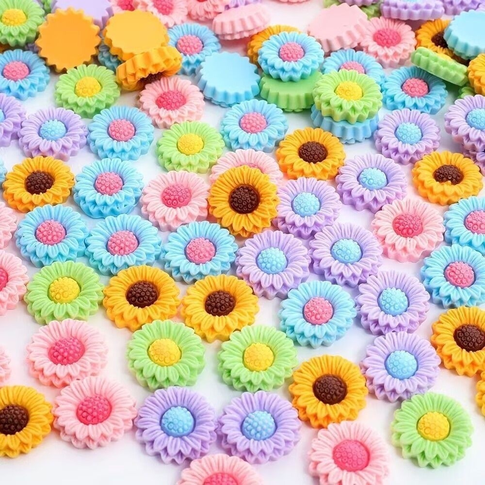 【100pcs】วัสดุตกแต่งดอกทานตะวันเรซิ่น 100 ชิ้นพร้อมสต็อก กาวและอุปกรณ์ DIY สำหรับผมและเคสโทรศัพท์ ราคา ถูกที่สุด ดีลบีเคเค แกลเลอรีภาพที่ 3