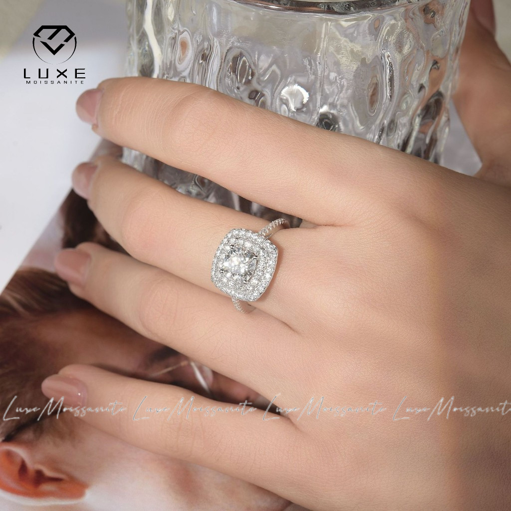 All Moissanite 1.5CT Double Halo Design Cushion ตัดแหวนใน S925 เงินสเตอร์ลิง E1777 พร้อมการรับรอง GR
