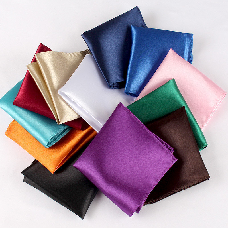 22เซนติเมตรสีทึบอย่างเป็นทางการสูทผู้ชายและผู้หญิงเจ้าบ่าวสีดําสีแดงสีฟ้าสีเขียวสีม่วงโฮสต์แต่งงานเต้านมกระเป๋าสแควร์ผ้าขนหนูของขวัญฮาโ